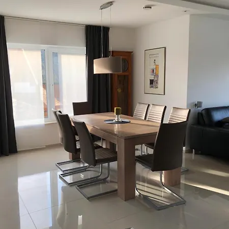 Villa Wow